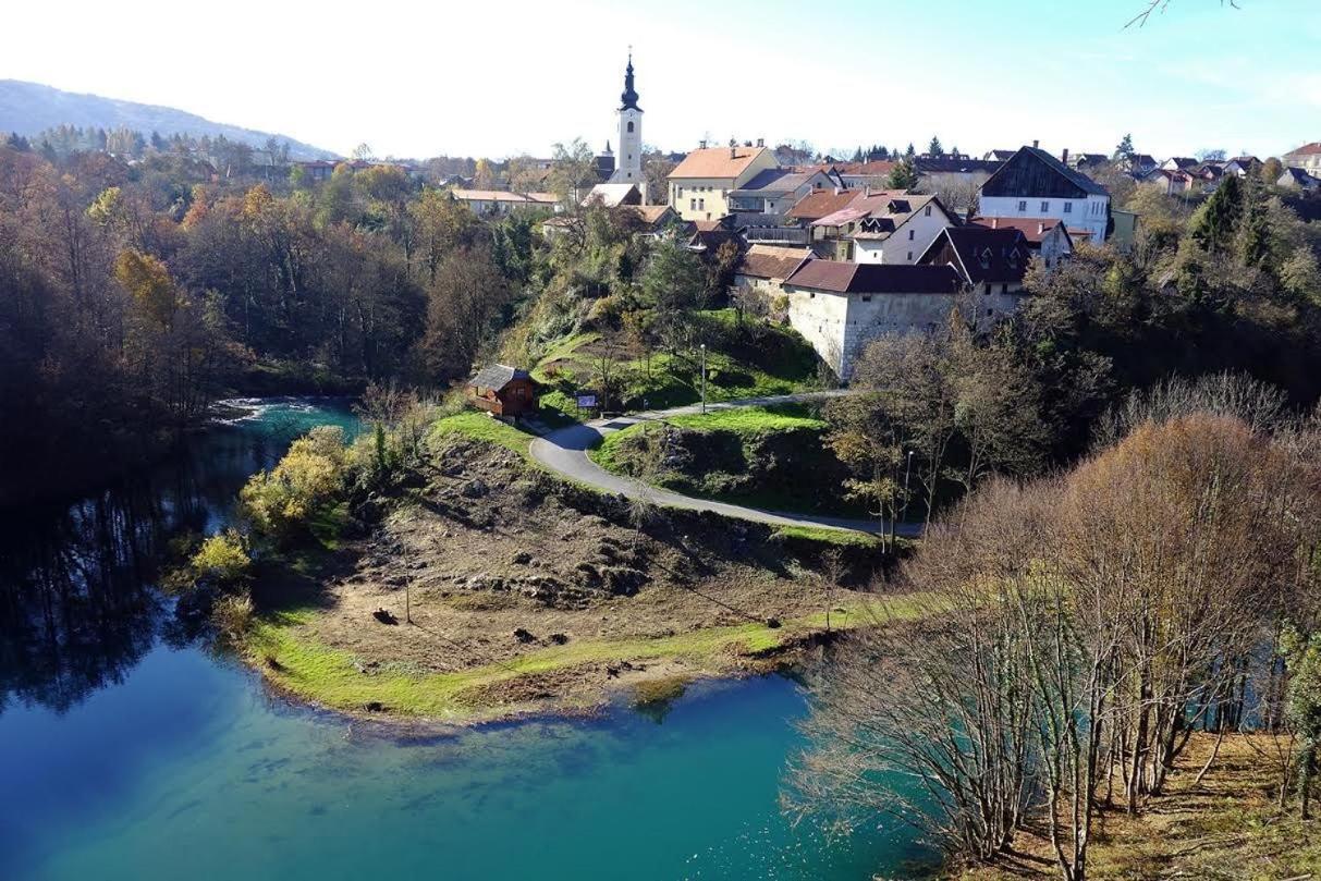 Appartement Apartman "Babac" à Slunj Extérieur photo